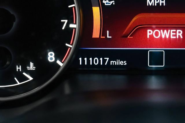 Used 2016 Nissan Maxima SR image 21