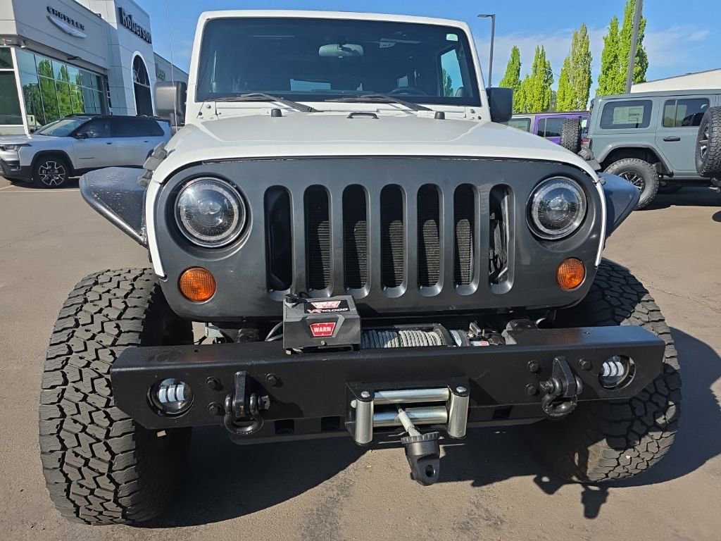 Used 2012 Jeep Wrangler Unlimited Rubicon AWD/4WD image 8