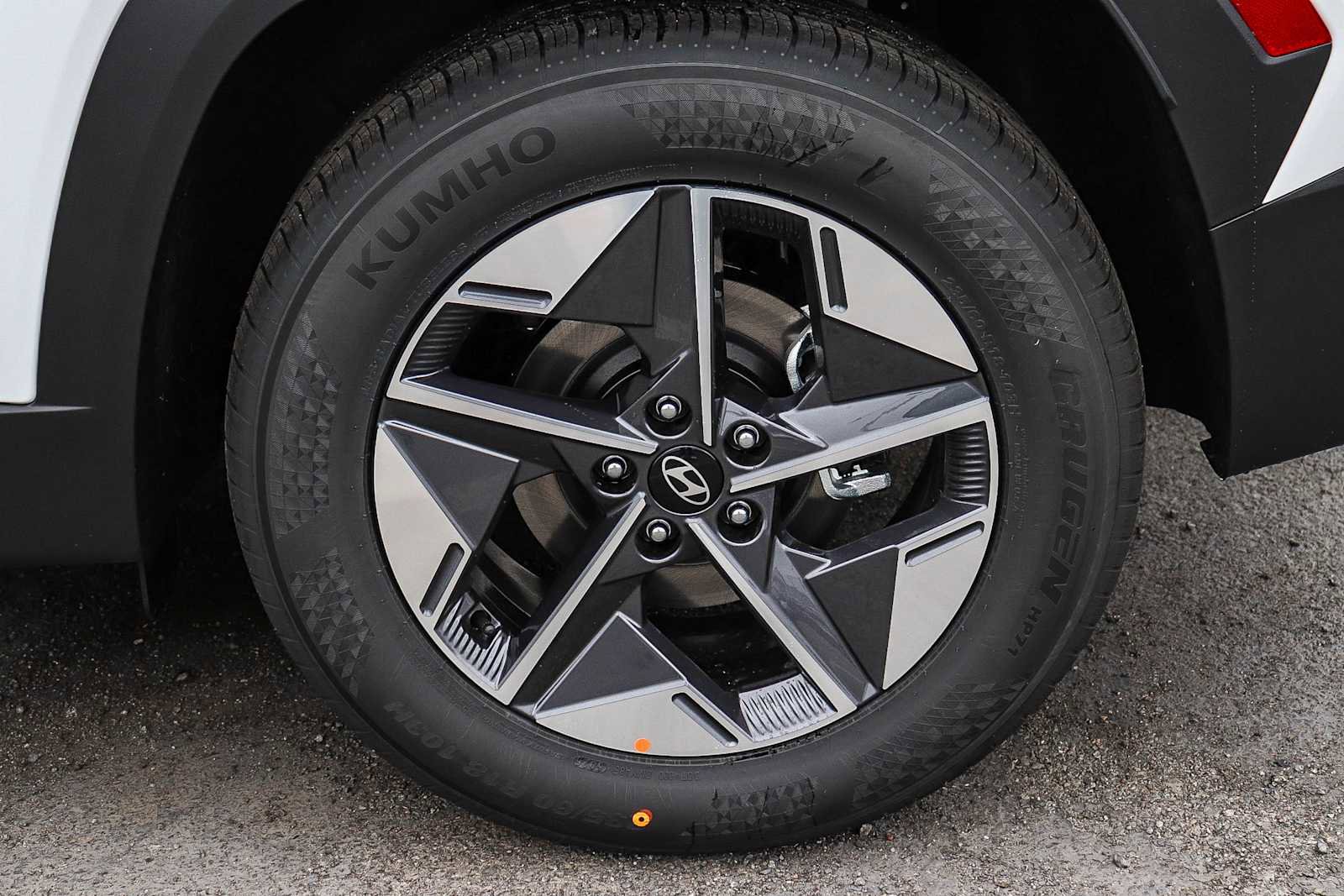 New 2026 Hyundai Tucson SEL FWD image 11