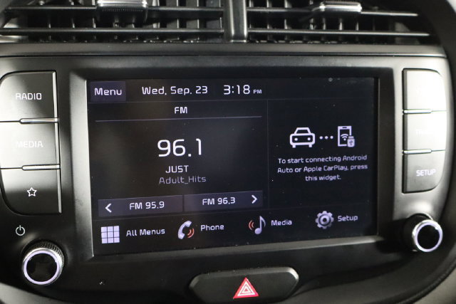 Used 2024 Kia Soul LX w/ Option Group 015 FWD image 31