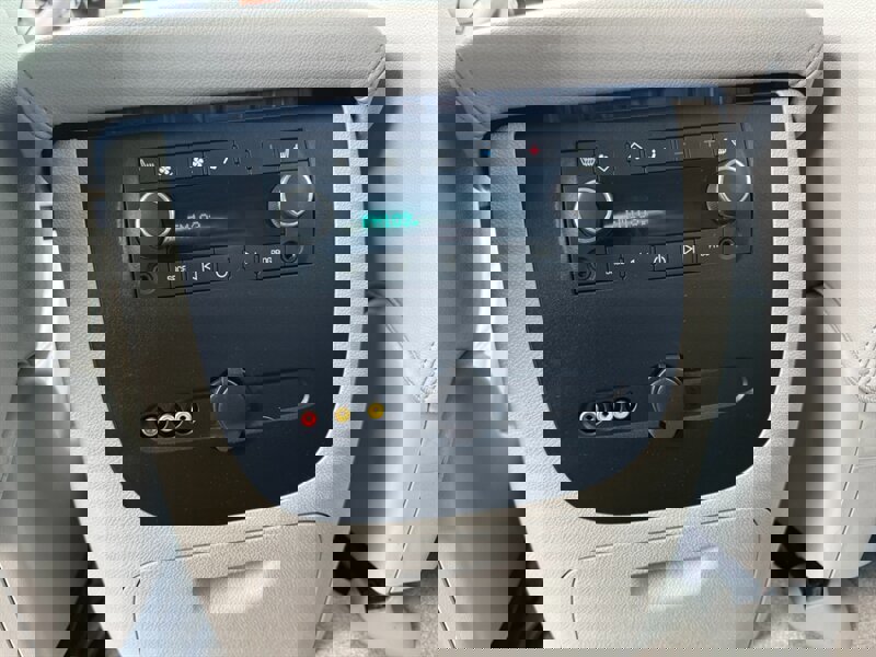 Used 2008 Chevrolet Tahoe LTZ w/ LTZ Preferred Equipment Group image 30