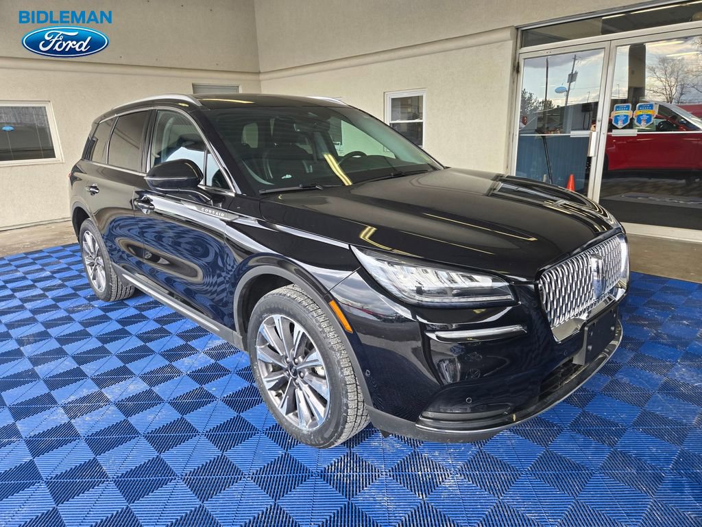 Used 2022 Lincoln Corsair Reserve w/ Equipment Group 201A image 1