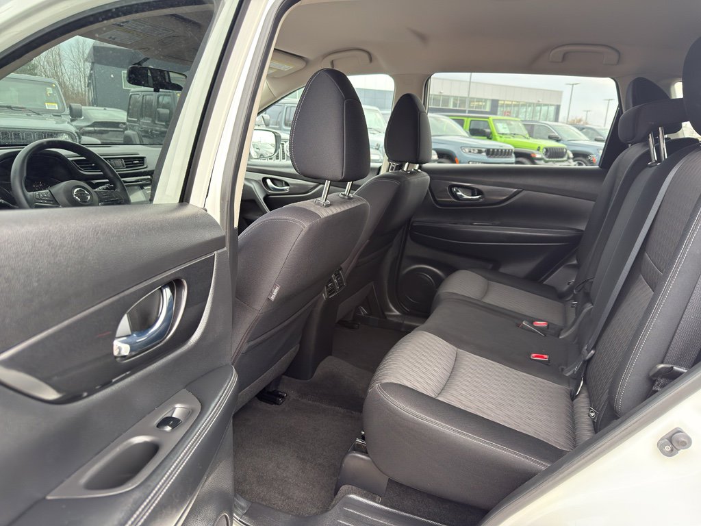 Used 2017 Nissan Rogue S w/ S Appearance Package image 29