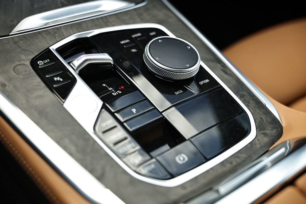 New 2026 BMW X5 xDrive40i w/ M Sport Package image 40