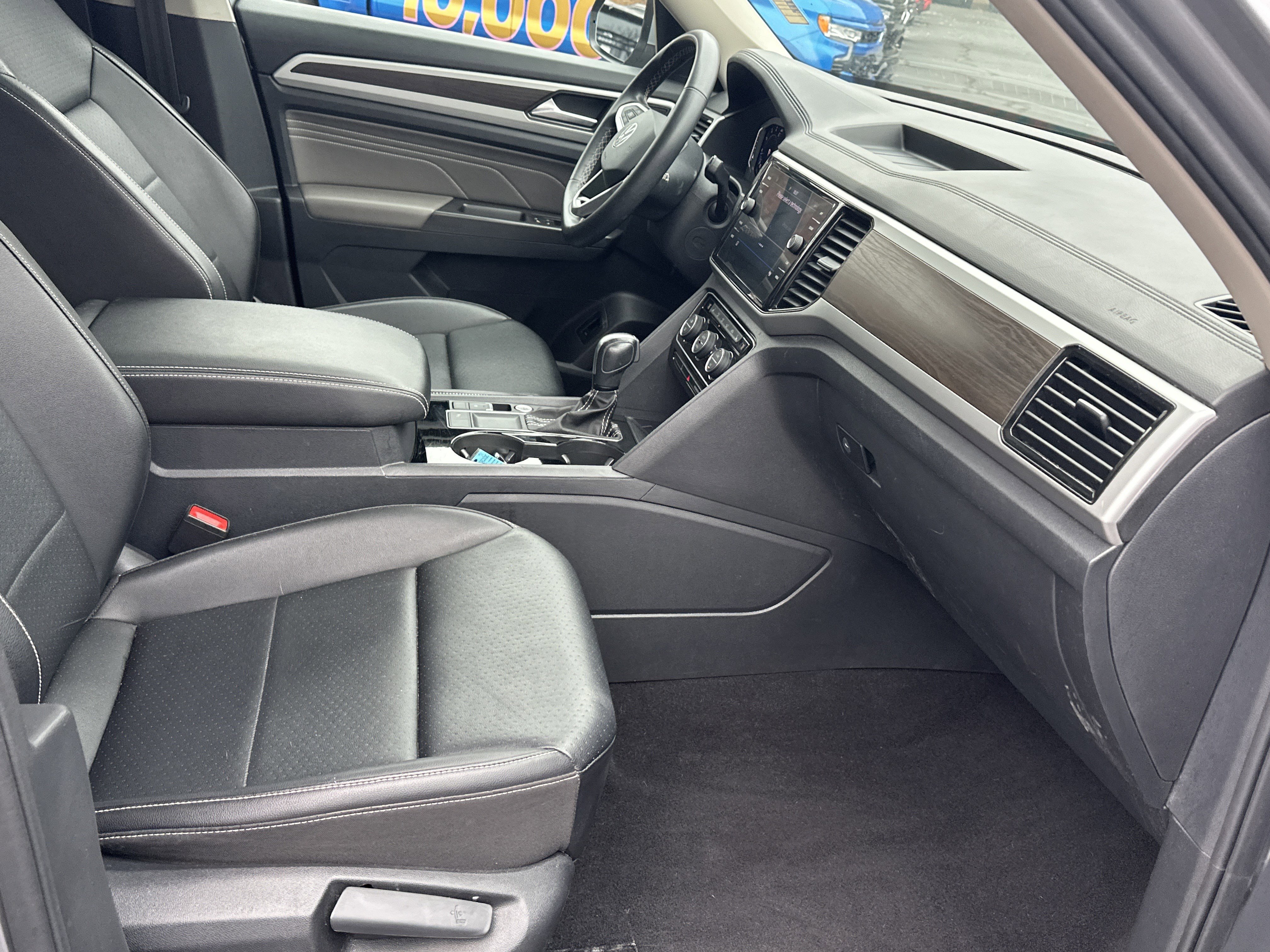 Used 2022 Volkswagen Atlas SE w/ Panoramic Sunroof Package image 12