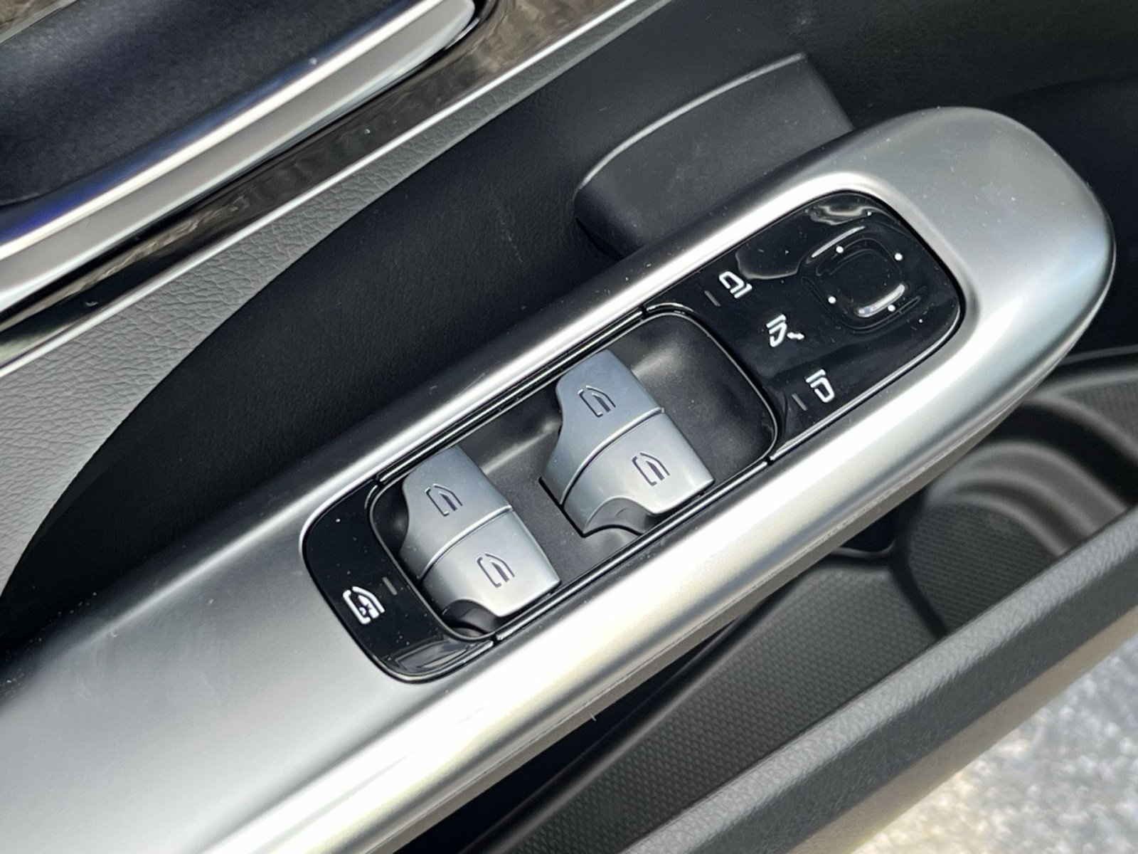 New 2026 Mercedes-Benz C 300 C 300 image 13