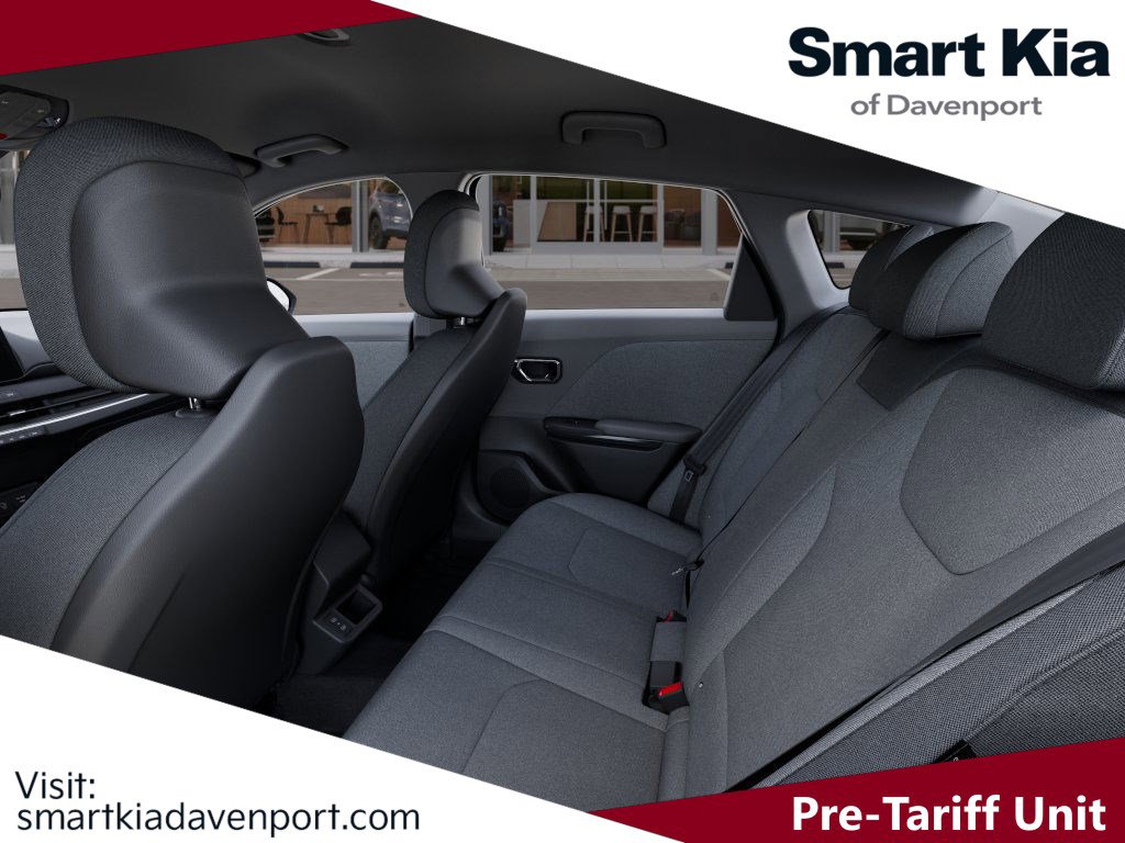New 2025 Kia K4 LXS image 19