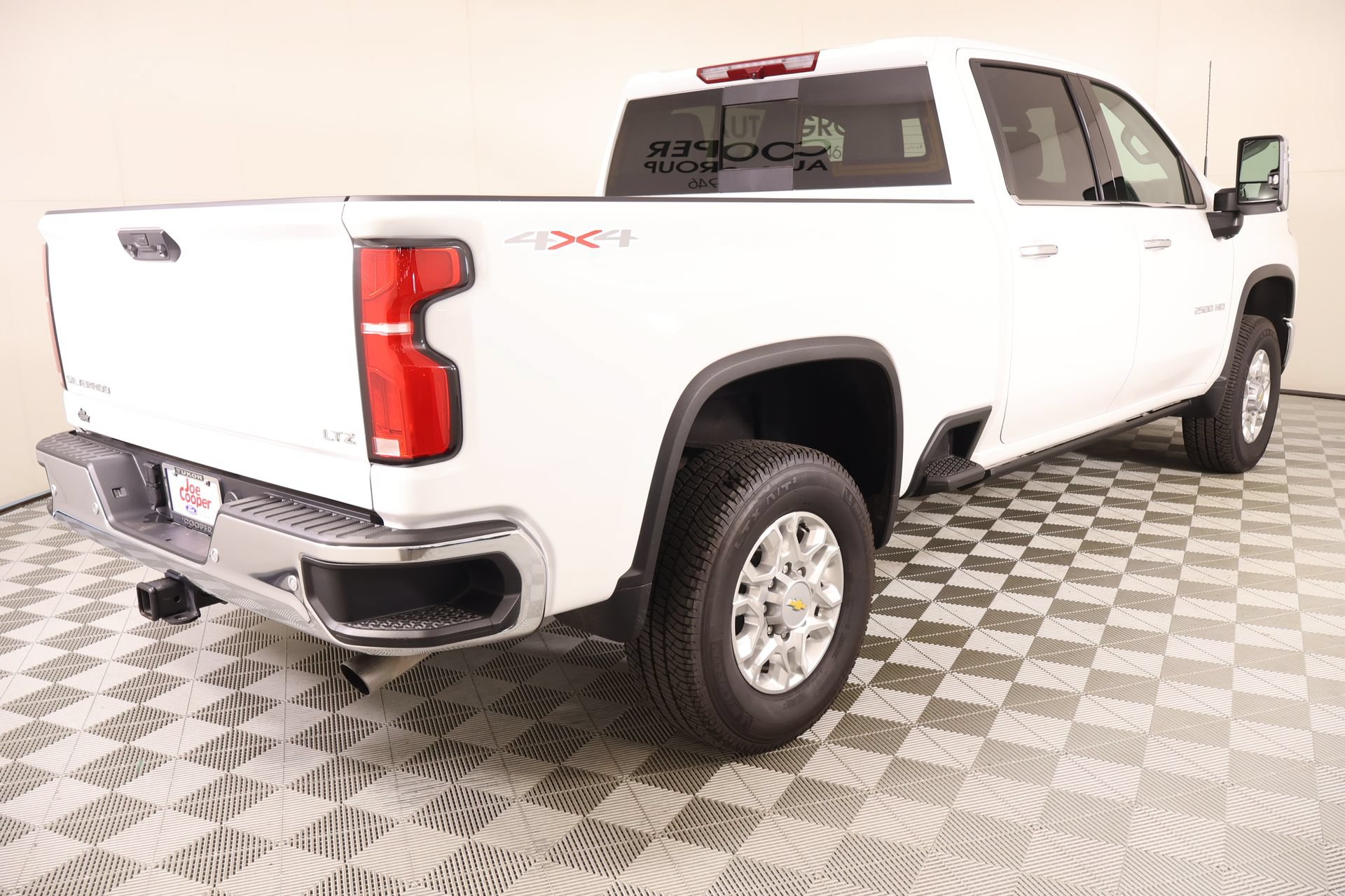Used 2025 Chevrolet Silverado 2500 LTZ w/ LTZ Convenience Package AWD/4WD image 20