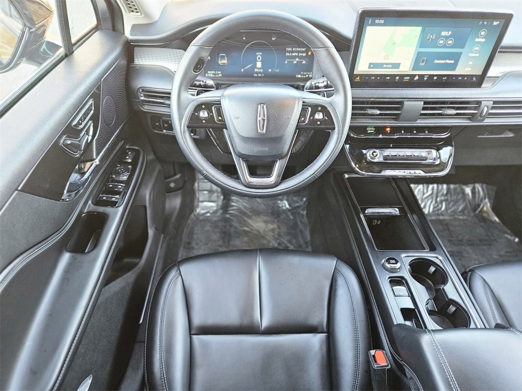 Used 2023 Lincoln Corsair AWD image 10