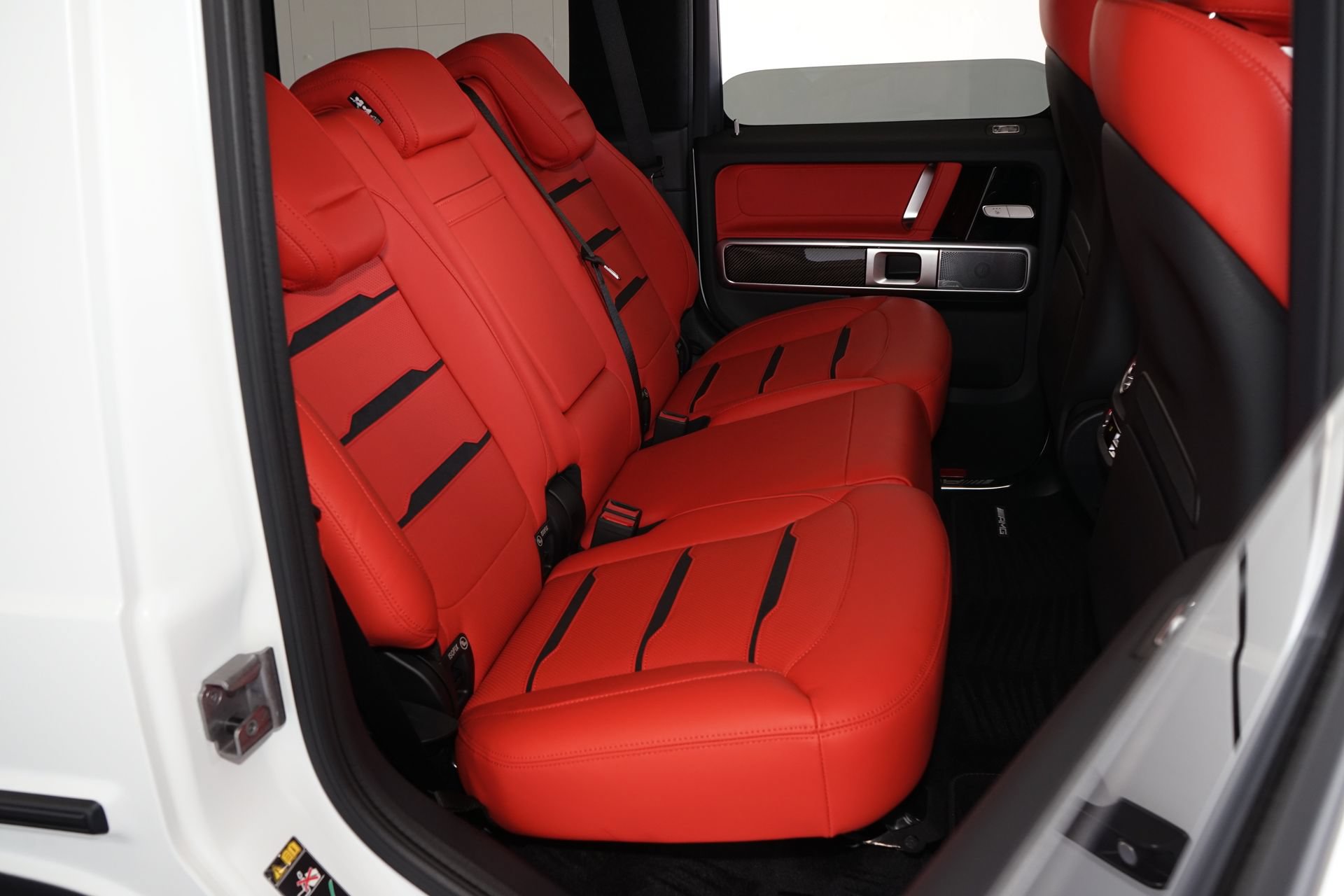 Used 2025 Mercedes-Benz G 63 AMG 4MATIC image 24