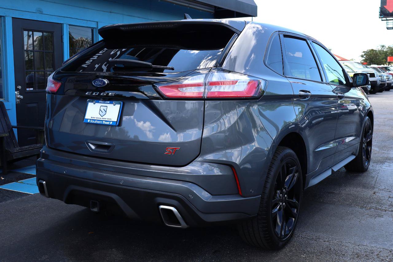 Used 2022 Ford Edge ST w/ Equipment Group 401A AWD/4WD image 4