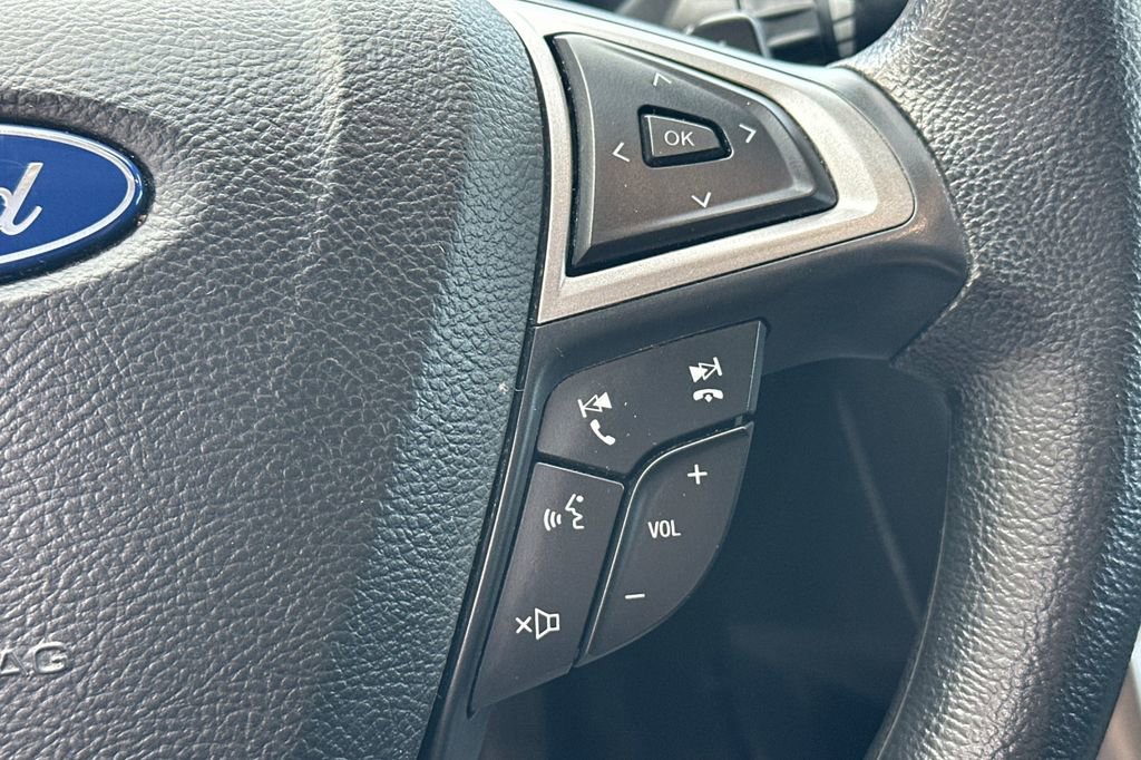 Used 2019 Ford Fusion SE image 27