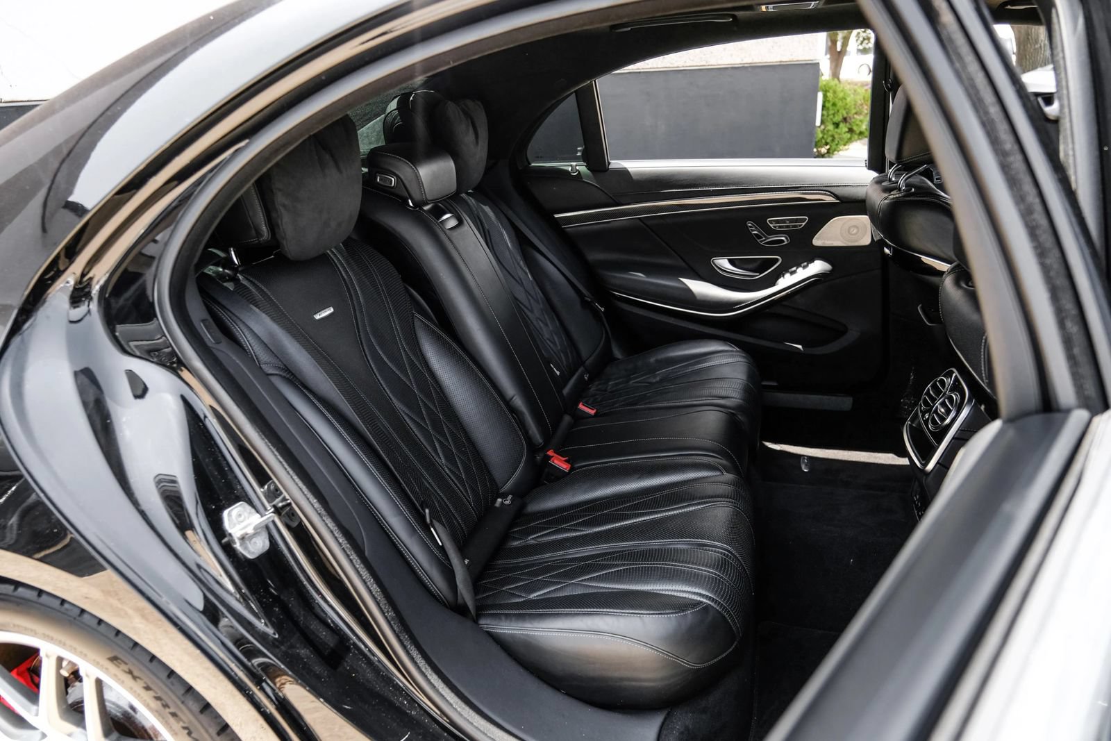 Used 2019 Mercedes-Benz S 63 AMG S 4MATIC Sedan image 52