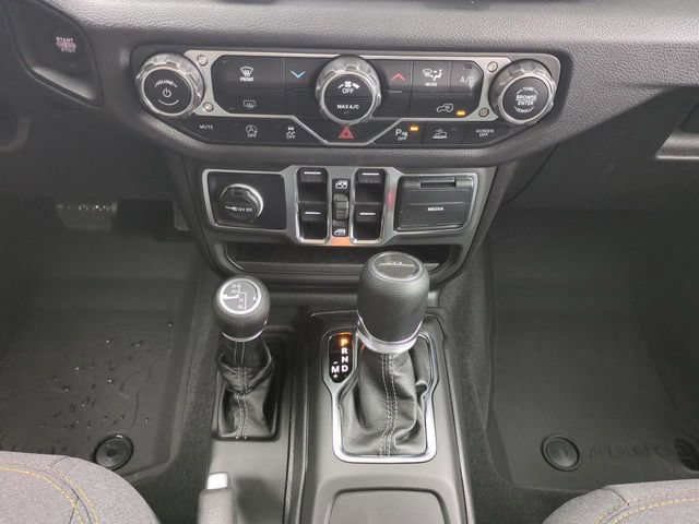 New 2025 Jeep Gladiator Sport AWD/4WD image 19