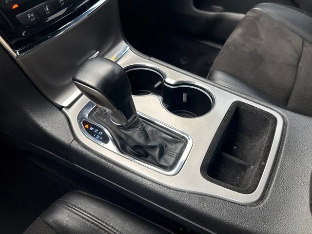 Used 2021 Jeep Grand Cherokee Laredo X AWD/4WD image 32