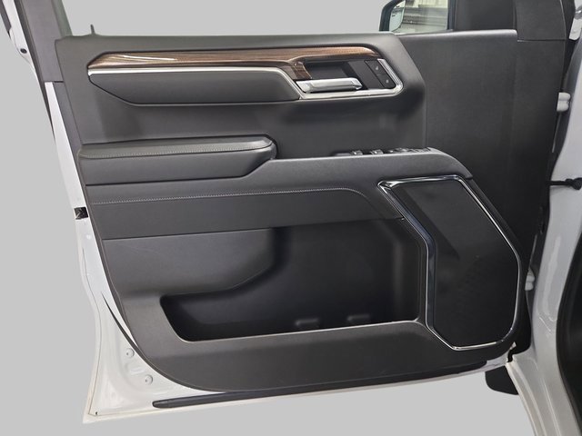 Used 2024 Chevrolet Silverado 1500 LT image 29