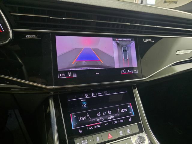 Used 2025 Audi Q7 2.0T Premium image 21