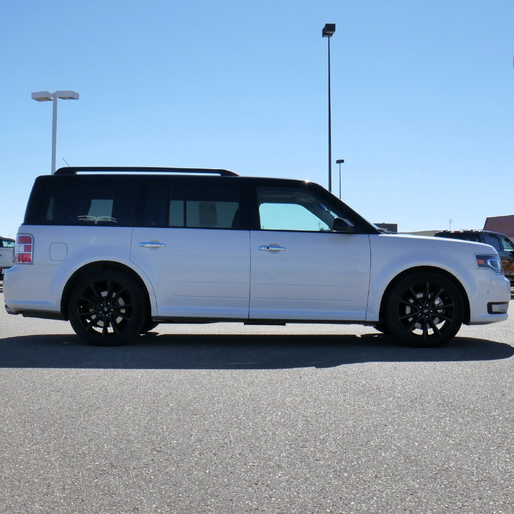 Used 2018 Ford Flex Limited w/ Equipment Group 303A AWD/4WD image 12