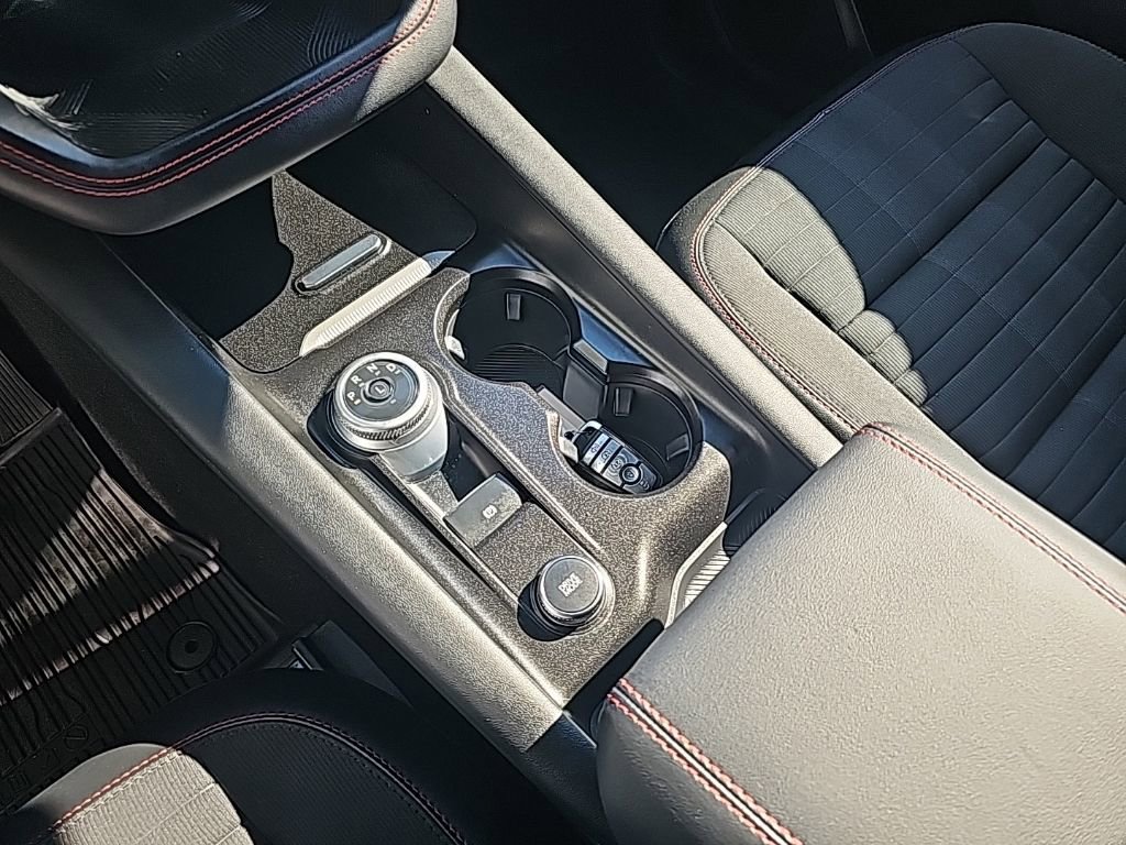 Used 2025 Ford Explorer ST-Line RWD image 19