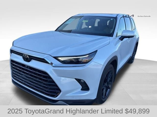 Used 2025 Toyota Grand Highlander AWD image 4