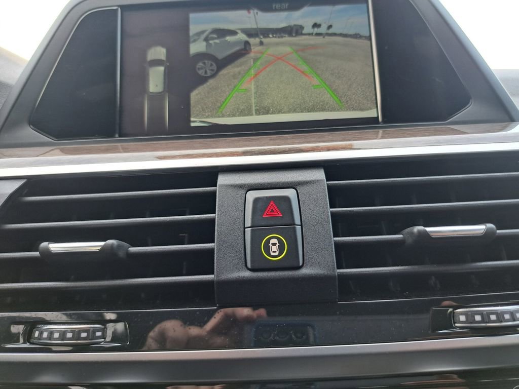 Used 2019 BMW X3 sDrive30i w/ Convenience Package image 12