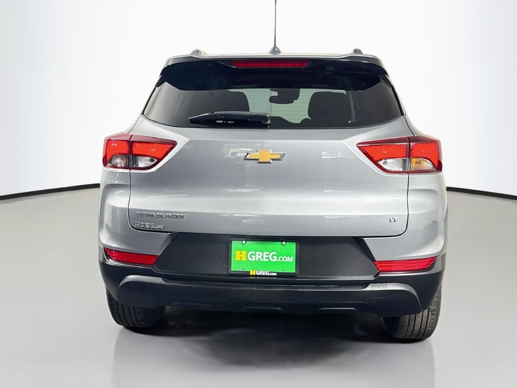 Used 2023 Chevrolet TrailBlazer LT w/ Convenience Package FWD image 8