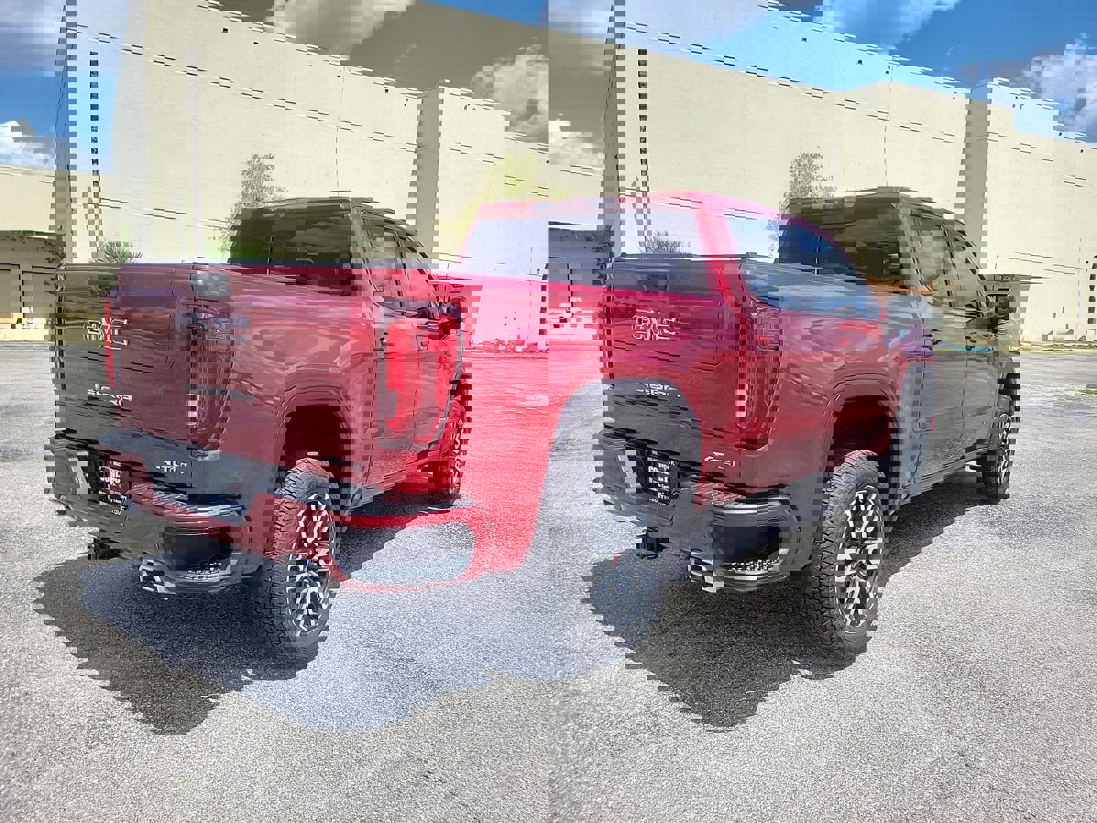 Used 2021 GMC Sierra 1500 AT4 w/ AT4 Value Package image 7