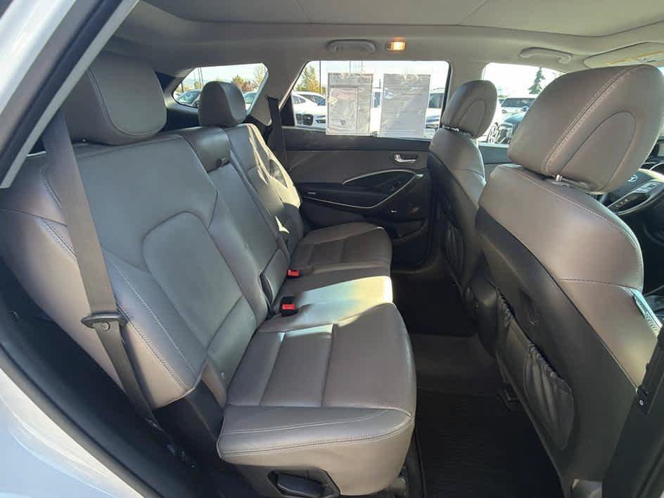 Used 2017 Hyundai Santa Fe AWD w/ SE Ultimate Tech Package 03 image 27