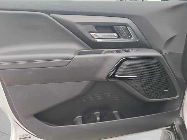 New 2026 Chevrolet Silverado EV LT w/ Plus Package AWD/4WD image 17