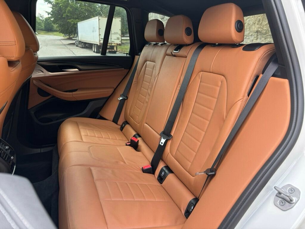 Used 2023 BMW X3 M40i image 16