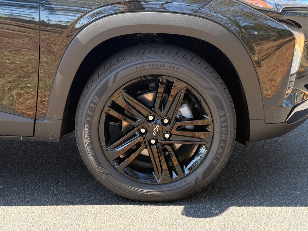 New 2026 Chevrolet Trax ACTIV w/ Driver Confidence Package FWD image 12