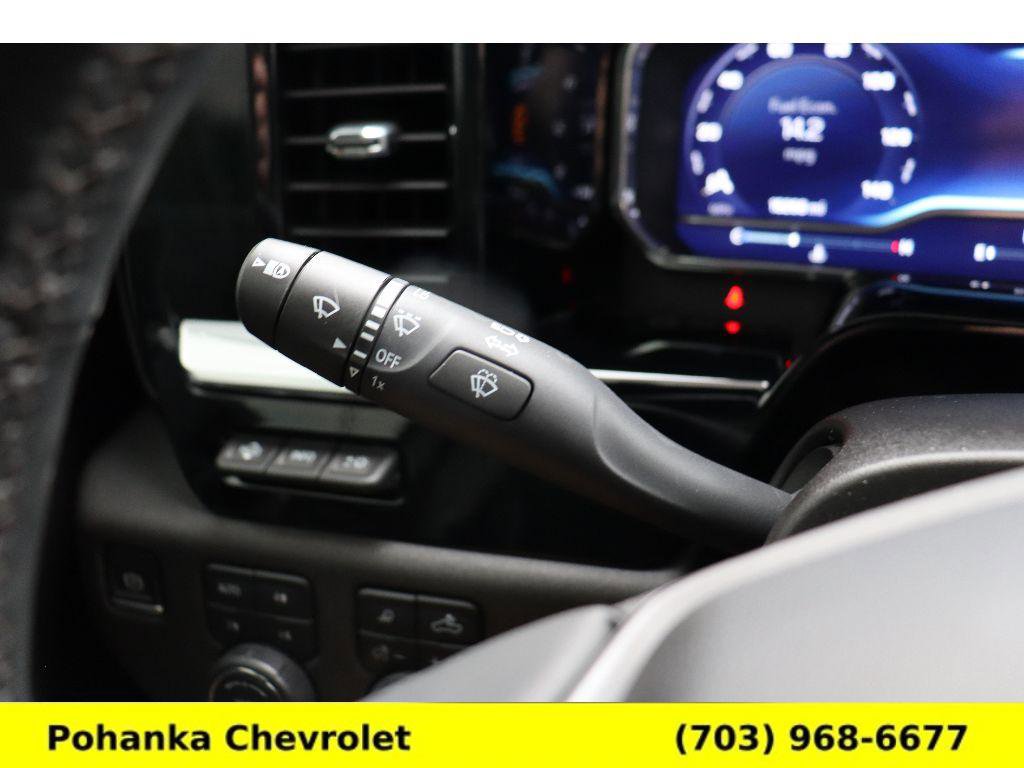Used 2024 Chevrolet Silverado 2500 High Country w/ Technology Package AWD/4WD image 8
