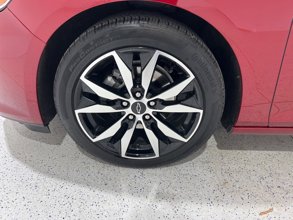 Used 2023 Chevrolet Malibu RS image 28