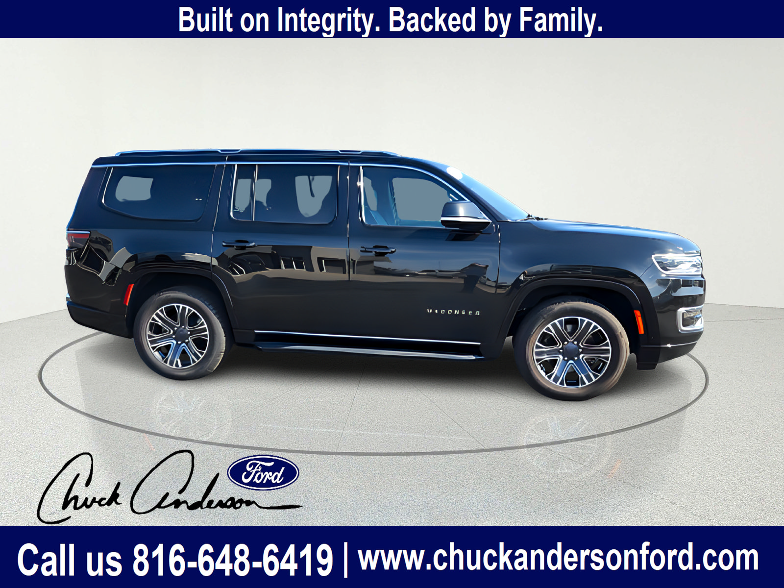 Used 2023 Jeep Wagoneer Series II AWD/4WD image 10