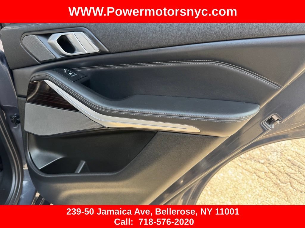 Used 2021 BMW X5 M50i w/ Executive Package AWD/4WD image 32