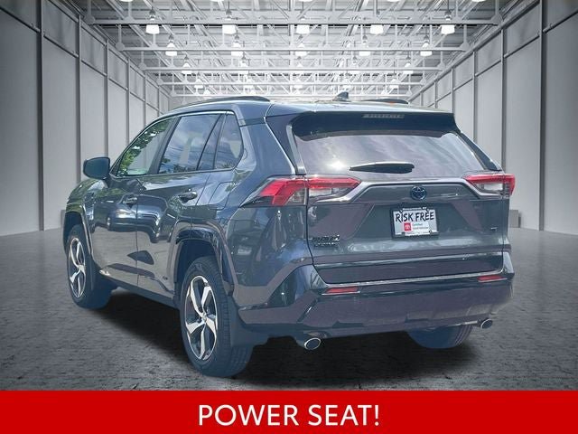 Used 2024 Toyota RAV4 SE w/ Weather & Moonroof Package AWD/4WD image 11