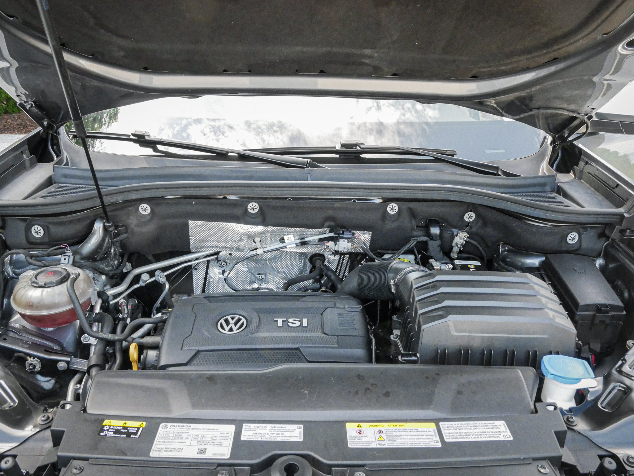 Used 2022 Volkswagen Atlas SEL AWD/4WD image 34