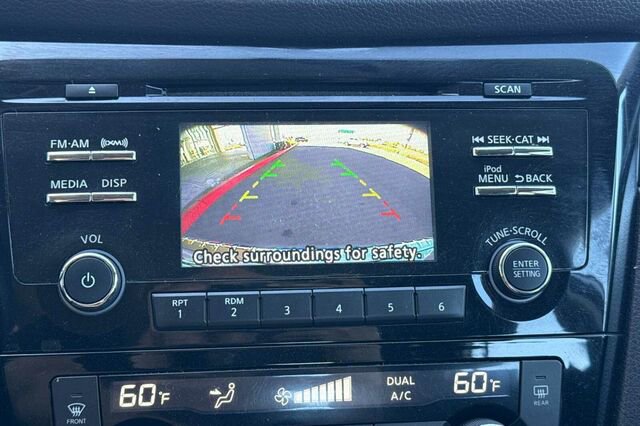 Used 2017 Nissan Rogue Sport SV image 18