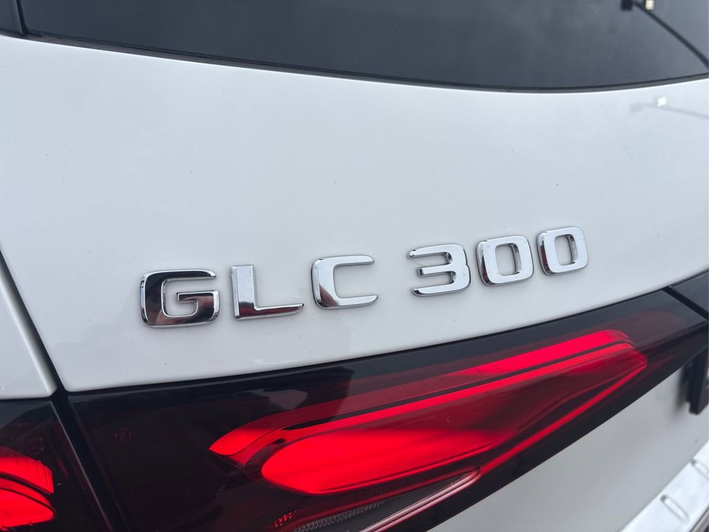 Used 2023 Mercedes-Benz GLC 300 image 15
