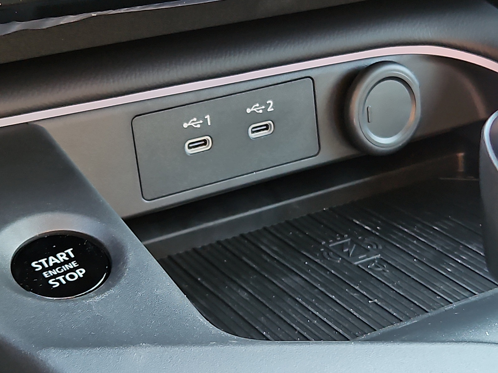 New 2026 Nissan Sentra SV w/ SV Convenience Package FWD image 18