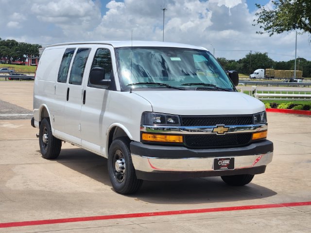 New 2026 Chevrolet Express 3500 w/ Driver Convenience Package RWD image 2