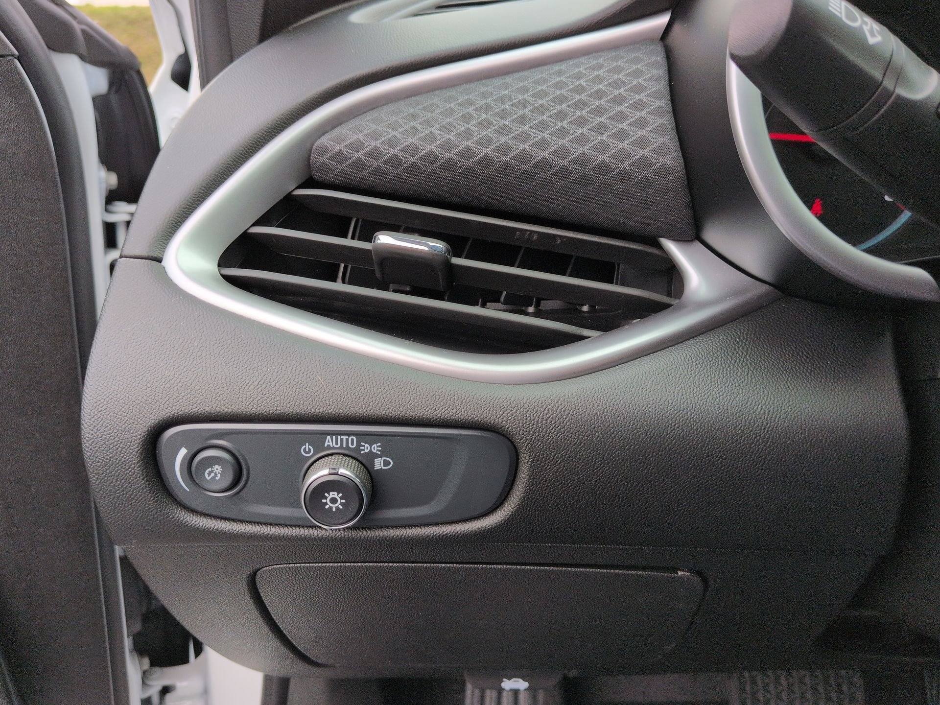 Certified 2025 Chevrolet Malibu RS image 18