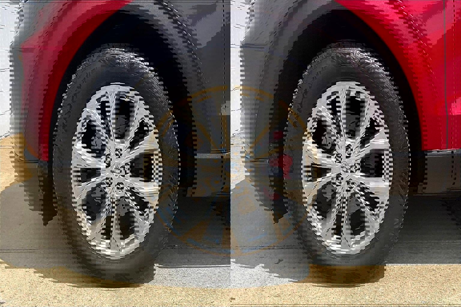 Used 2021 Ford Explorer Limited w/ Equipment Group 301A image 11