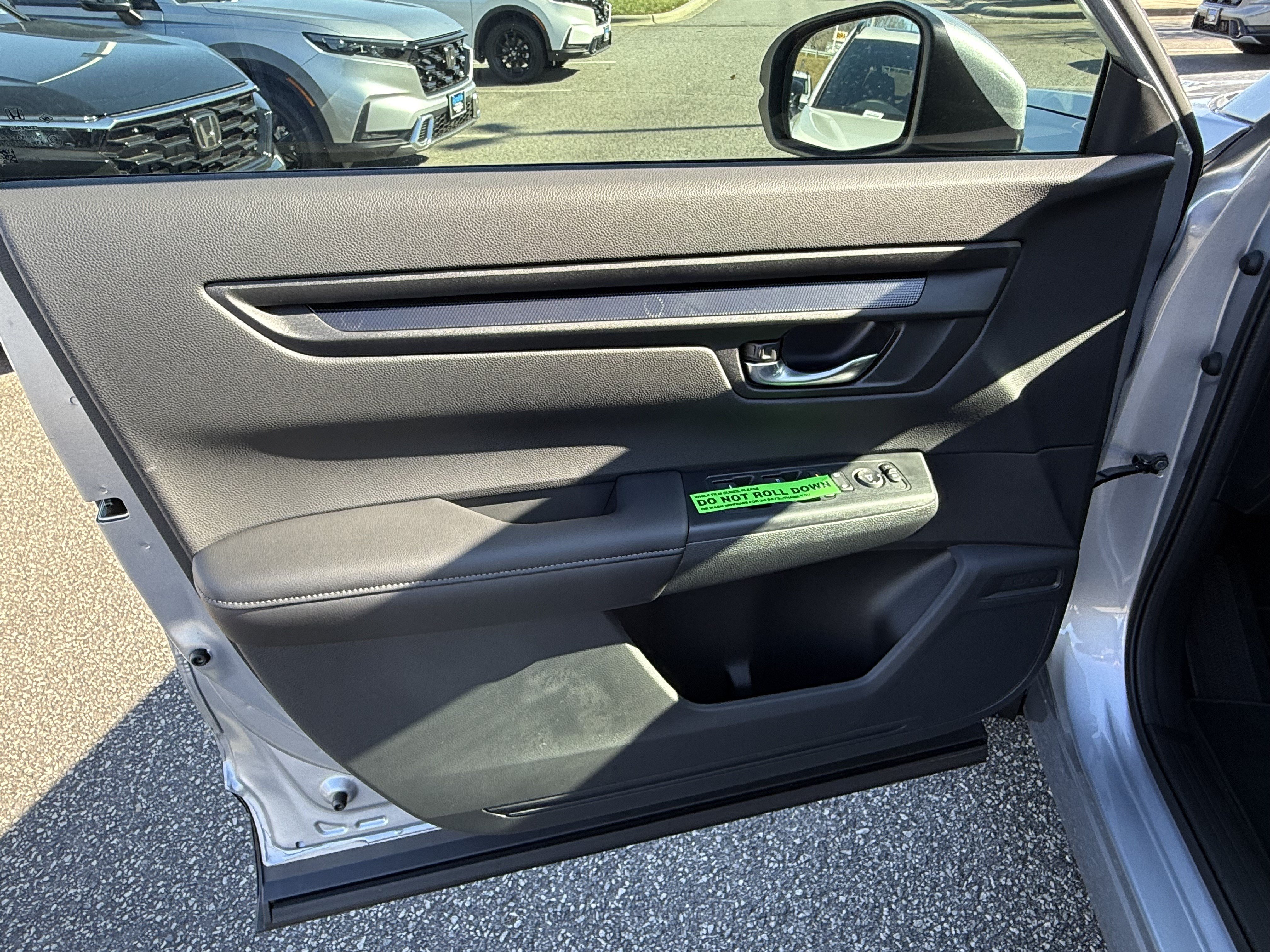 New 2027 Honda CR-V EX image 13