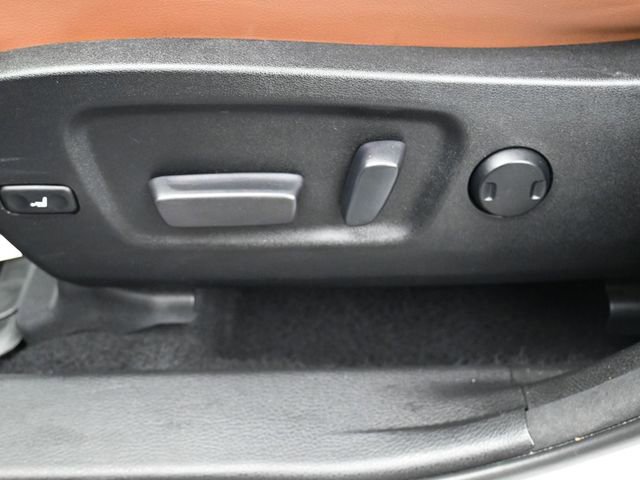 Used 2017 Toyota Highlander Limited Platinum image 14