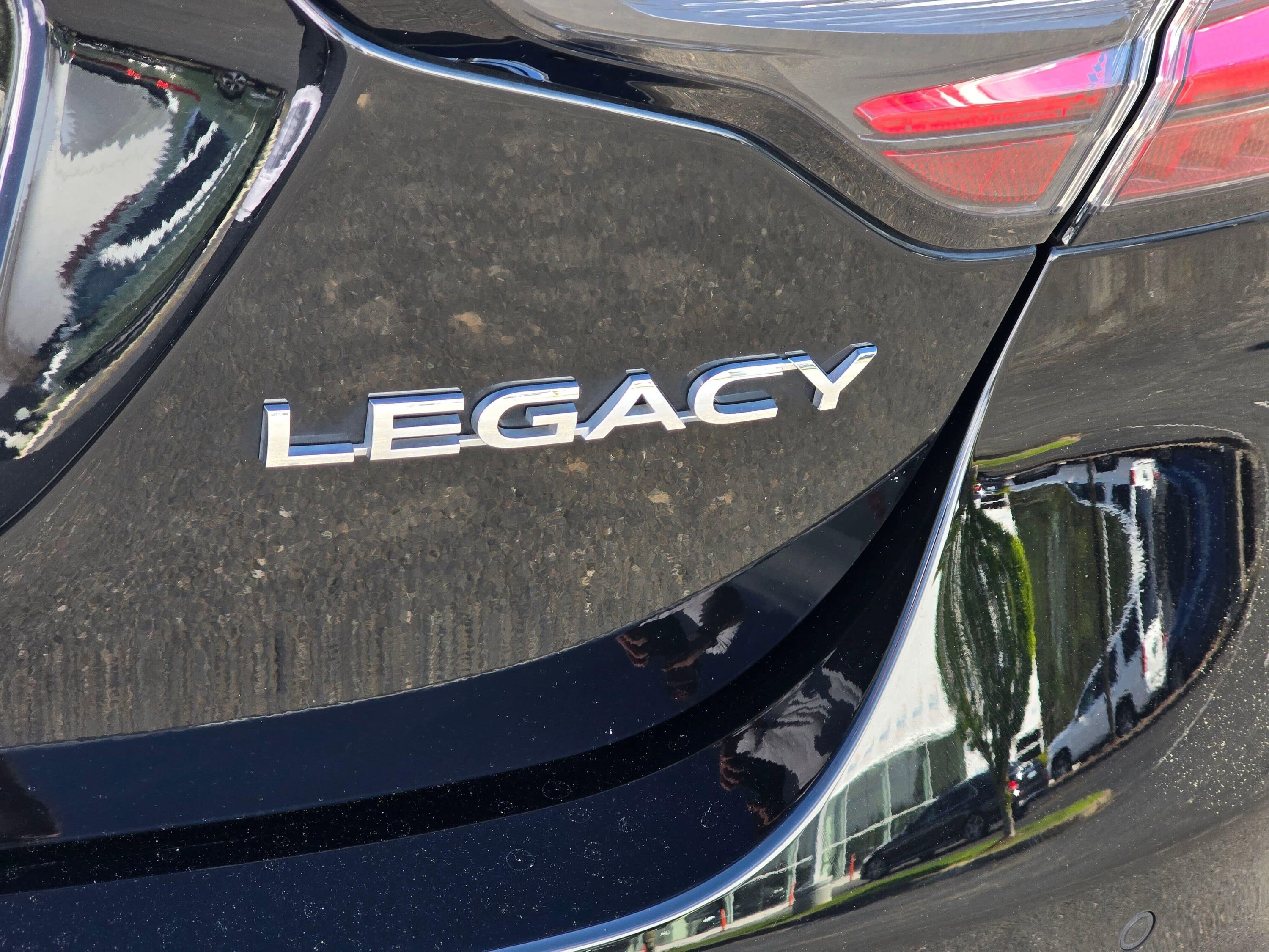 Used 2023 Subaru Legacy Limited AWD/4WD image 33