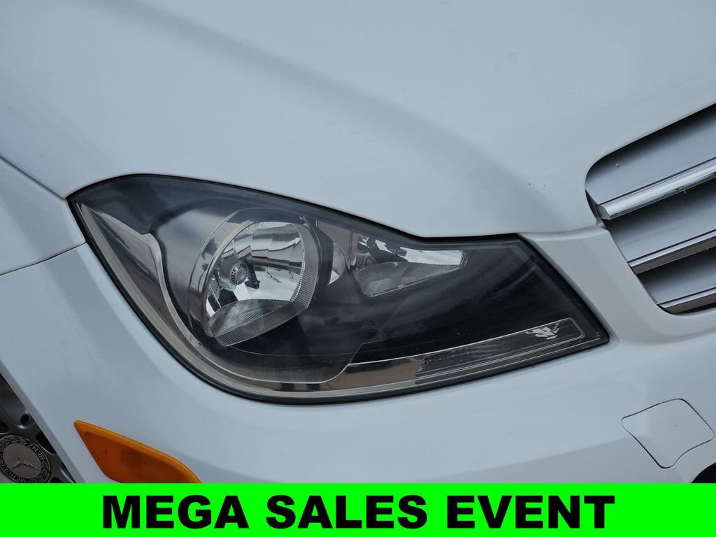 Used 2013 Mercedes-Benz C 250 Sedan image 32