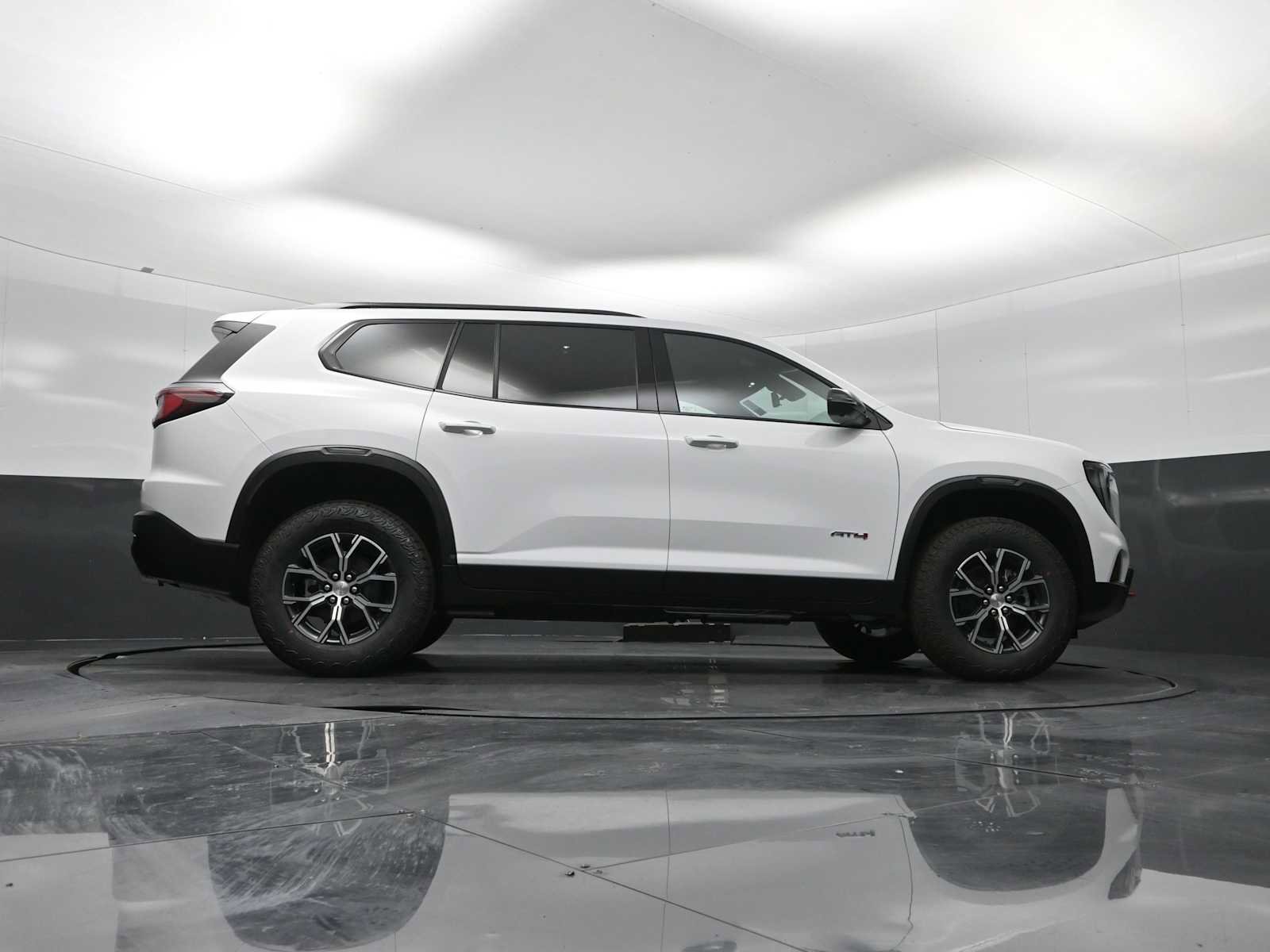 New 2026 GMC Acadia AT4 w/ Luxury Package image 25