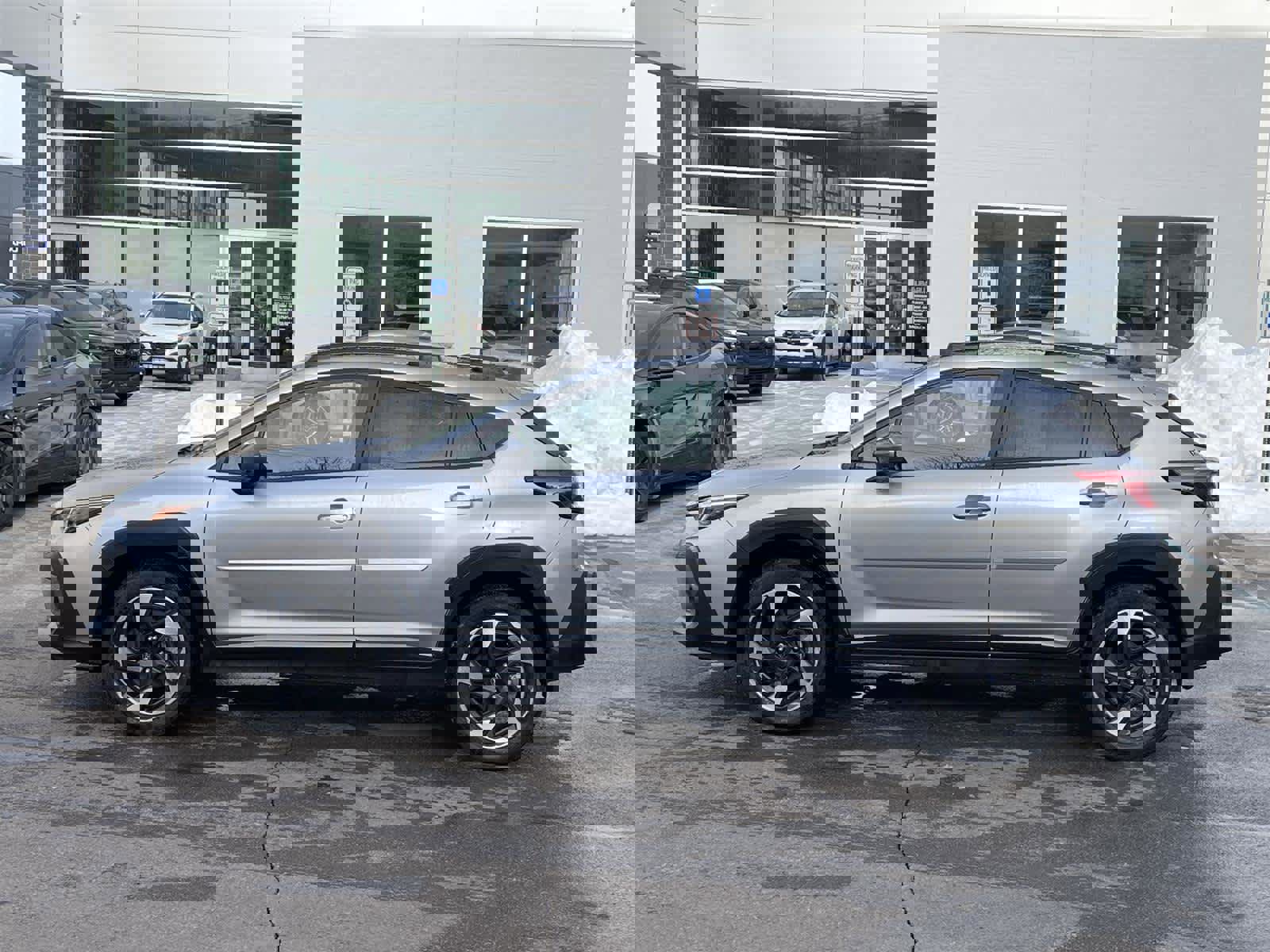 Used 2025 Subaru Crosstrek 2.5i Limited image 2