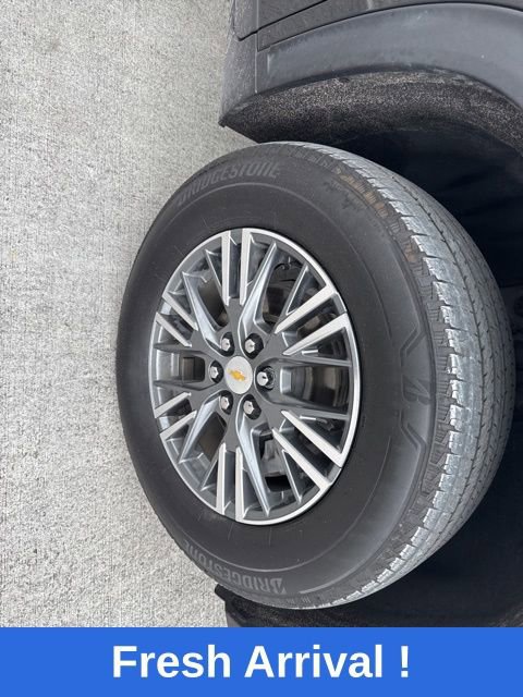 Used 2024 Chevrolet Traverse LS FWD image 19